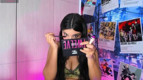 Violet Fiore online show from April 2026 05:01:02 AM
