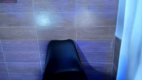 Violet Fiore online show from June 2026 05:35:02 PM