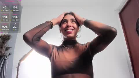 Snapshot of violet_moon20 chatting on February 2026 10:35:01 PM Violet online show from February 2026 10:35:01 PM