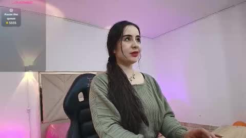 violet_tay1 online show from October 2025 11:18:02 AM