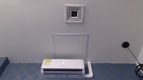 Snapshot of violeta_cute18 chatting on December 2024 01:24:02 AM Violeta online show from December 2024 01:24:02 AM