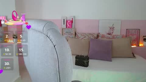 Snapshot of violeta_leon chatting on March 2025 08:00:01 AM Violeta leon online show from March 2025 08:00:01 AM