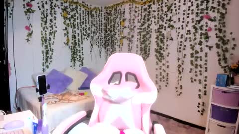 Violeta online show from March 2026 06:25:02 PM