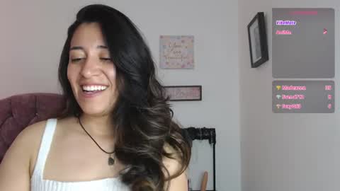 Snapshot of violeta_scott_ chatting on June 2026 04:22:02 PM violeta_scott_ online show from June 2026 04:22:02 PM