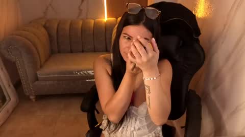 violeta_tf online show from March 2026 01:46:02 PM