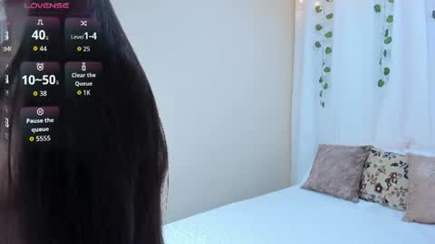 Snapshot of violetagrace chatting on June 2026 11:05:01 AM Violeta online show from June 2026 11:05:01 AM