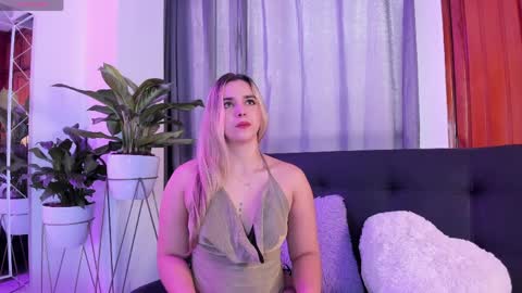 Violeta online show from March 2026 11:55:02 AM