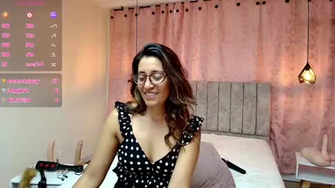 VIOLETA online show from March 2025 03:45:02 PM