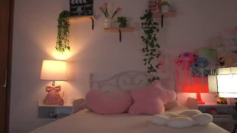 violeth___ online show from July 2026 12:09:02 PM
