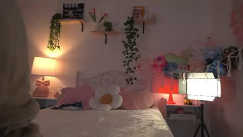violeth___ online show from July 2026 11:05:02 AM