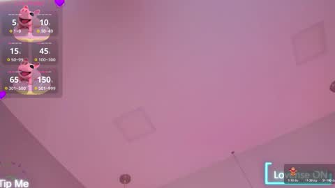 Snapshot of violeth_hill chatting on November 2025 07:57:01 PM Violeth Hill online show from November 2025 07:57:01 PM