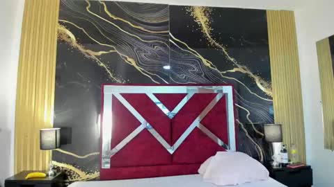 Violet Rose online show from December 2025 08:16:02 PM