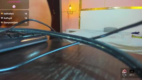 violetsmith online show from February 2025 07:05:01 AM