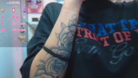 Violeta froz online show from February 2025 04:21:01 PM