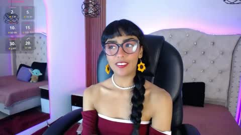 Violet online show from May 2026 11:05:01 AM