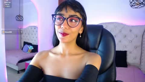 Violet online show from May 2026 11:06:02 AM