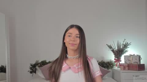 Snapshot of violetta_finch chatting on January 2025 11:12:02 AM violetta_finch online show from January 2025 11:12:02 AM