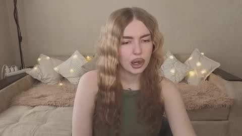 ViolettaOtis online show from February 2026 11:32:01 AM