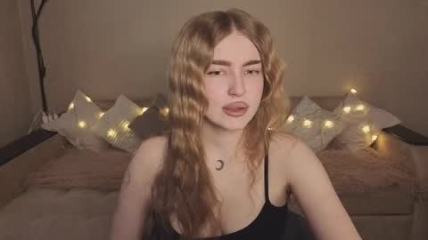 ViolettaOtis online show from March 2026 02:02:02 PM