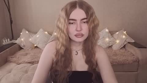 ViolettaOtis online show from March 2026 12:16:02 PM