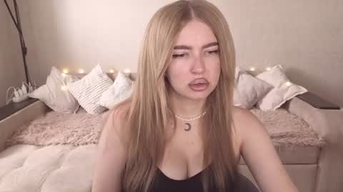 ViolettaOtis online show from July 2026 12:37:01 PM