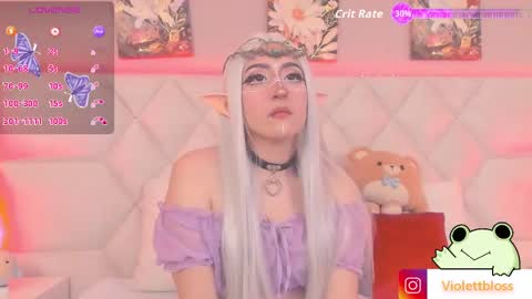 Violeta  online show from October 2025 04:22:02 AM