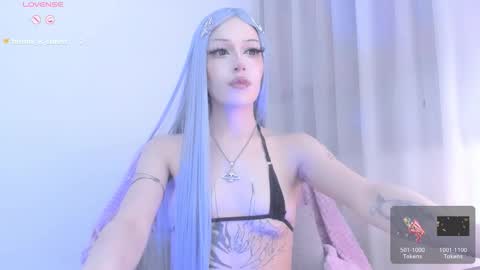 Violett online show from February 2026 06:23:01 AM