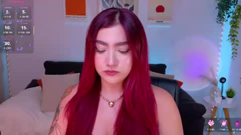 Snapshot of violettcastel chatting on July 2026 12:28:02 AM Violett Castel online show from July 2026 12:28:02 AM