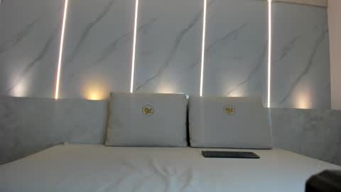     online show from November 2025 11:57:02 AM