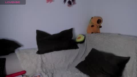 Snapshot of violetteramirez01 chatting on October 2025 10:43:02 PM Violette online show from October 2025 10:43:02 PM