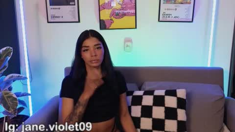 Violet online show from February 2026 01:10:02 AM