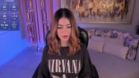 Violett  online show from January 2025 10:02:01 PM