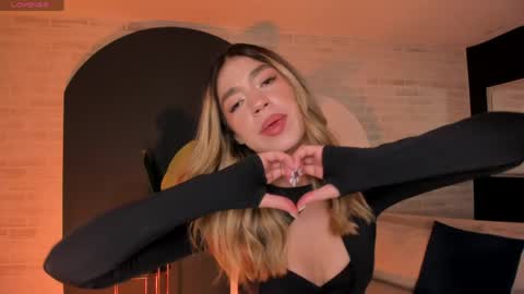 Violett  online show from April 2026 09:15:01 AM