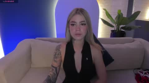 Violett  online show from July 2026 09:58:01 AM