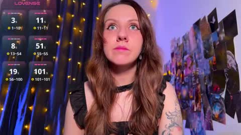 Snapshot of violettmo0n chatting on February 2026 05:40:02 AM Next stream 1522026 400 GMT 3 online show from February 2026 05:40:02 AM