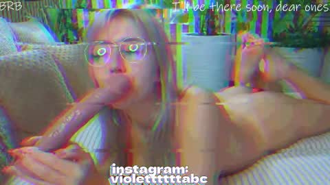 Violetta online show from November 2025 08:19:01 PM