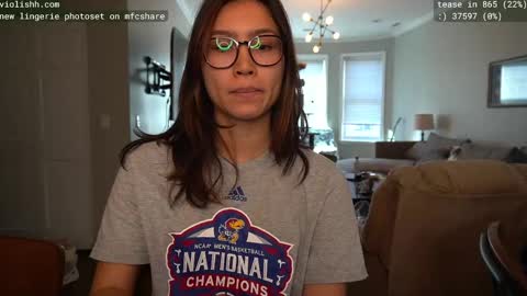 Snapshot of violishh chatting on February 2025 07:19:02 PM follow me on twitter violishh and ig violishh  online show from February 2025 07:19:02 PM