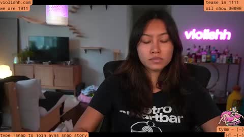 follow me on twitter violishh and ig violishh  online show from November 2025 09:21:02 PM