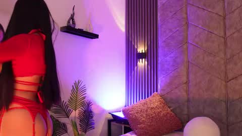viollettebylyly online show from June 2026 12:22:02 PM
