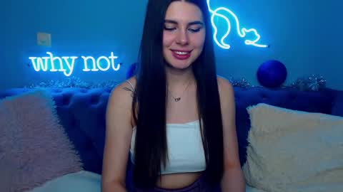 viollinalv online show from January 2025 02:58:02 PM