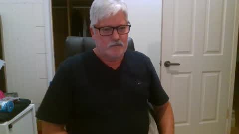 viper654321 online show from December 2025 07:58:02 AM