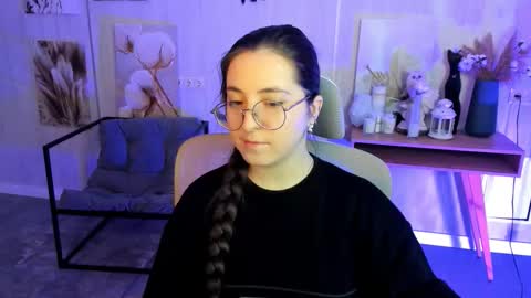 your love online show from November 2025 04:44:02 AM