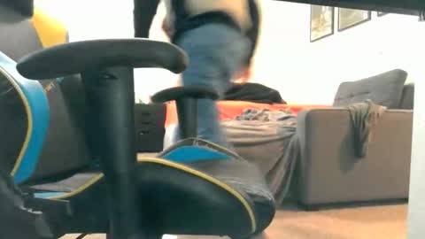 Snapshot of vitalbeach chatting on January 2025 08:50:01 PM vitalbeach online show from January 2025 08:50:01 PM