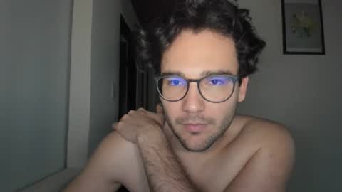 Vito Ferrer online show from March 2026 05:34:01 AM