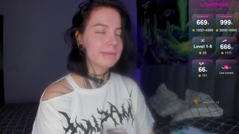 Vivi   online show from September 2025 01:16:02 AM