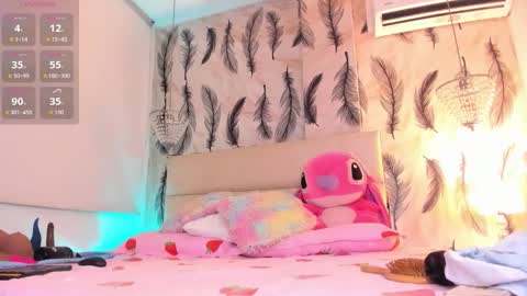 Viviana  online show from November 2025 10:44:02 PM