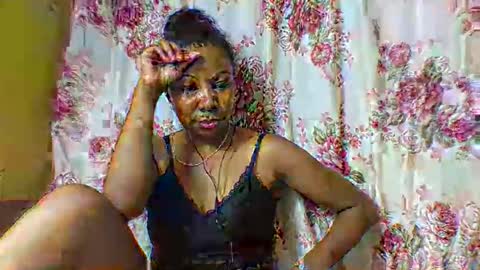 viviane0812 online show from March 2026 06:44:02 PM