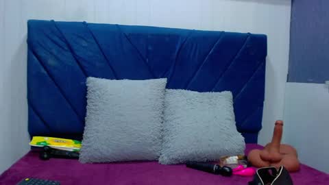 VivianRose online show from October 2025 03:20:02 AM