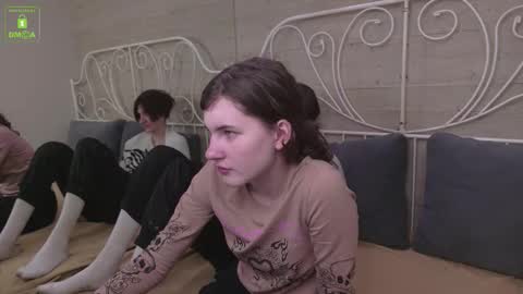 Snapshot of viviarangendy chatting on October 2025 10:47:01 AM VIVIARAGENDY online show from October 2025 10:47:01 AM