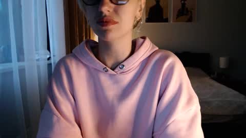 Snapshot of vivica_coke chatting on March 2025 05:32:01 AM VI online show from March 2025 05:32:01 AM